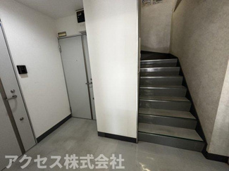 【エントランス】