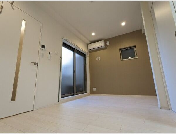 フォーラムエスの設備