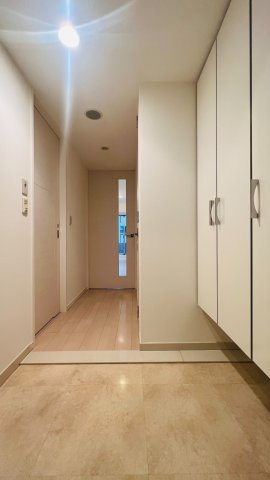 【玄関】 | エスリード長堀タワー