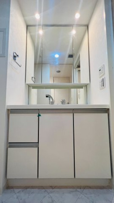 【洗面所】 | エスリード長堀タワー