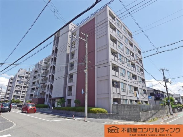 西宮第3コーポラスA棟の外観