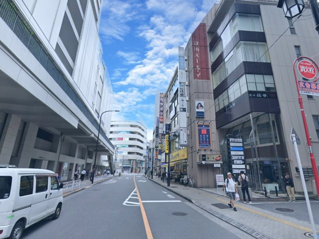 高柳ビルの周辺