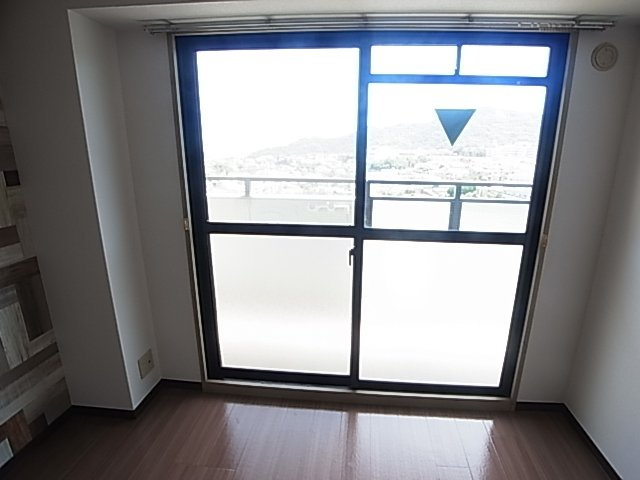 神戸市長田区鶯町２丁目の賃貸マンション