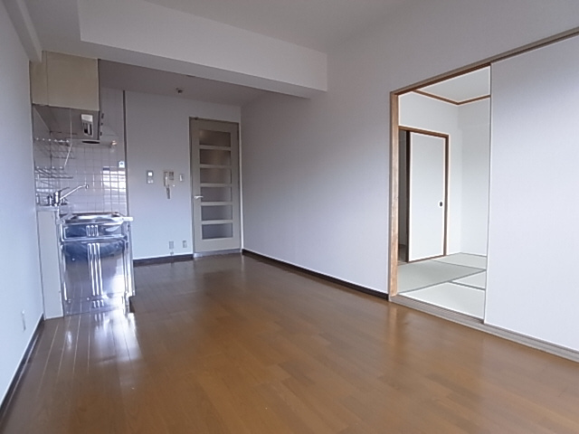 神戸市長田区鶯町２丁目の賃貸マンションの居間・リビング|リビング