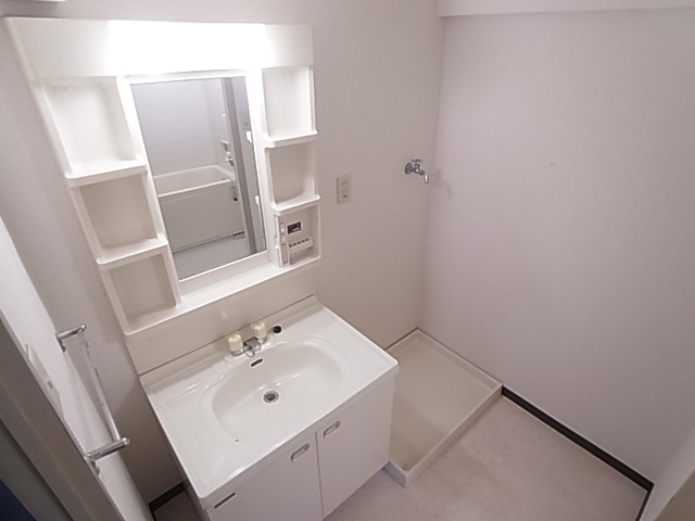 神戸市長田区鶯町２丁目の賃貸マンションの洗面所|洗面