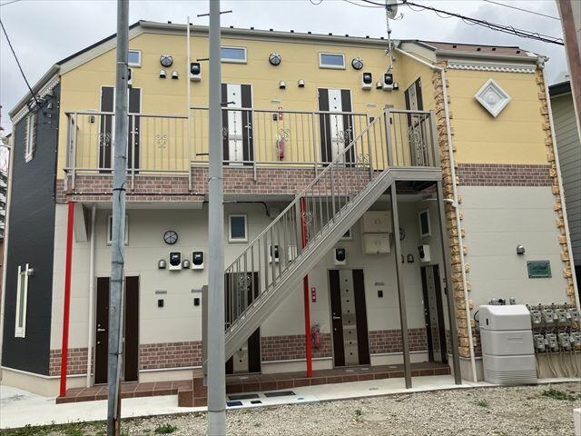 横浜市神奈川区子安通３丁目のアパートの画像