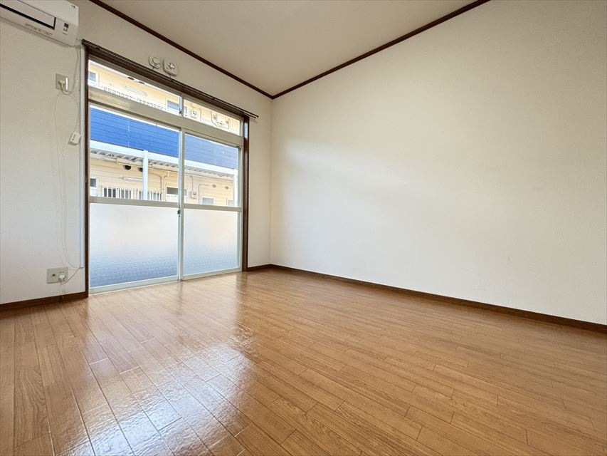 ブルータウン２号の居間・リビング|ゆったり過ごせるリビングです