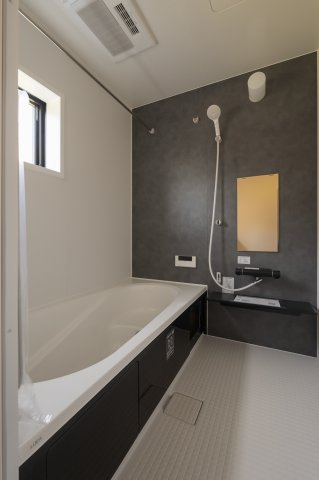 【浴室】 | リーブルガーデン東区戸島第十一　1号棟