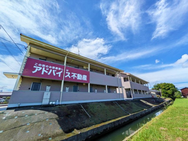 グレースBの周辺