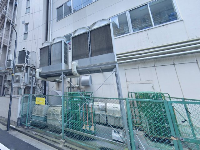高柳ビルの外観