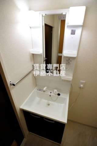 メゾンパトラージュの独立洗面台