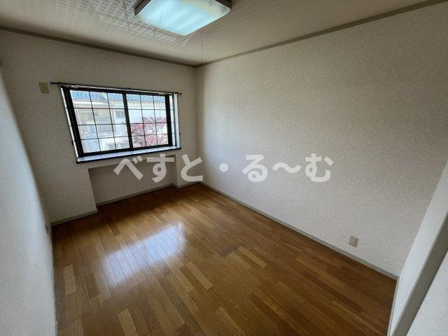 ネオハートβの洋室