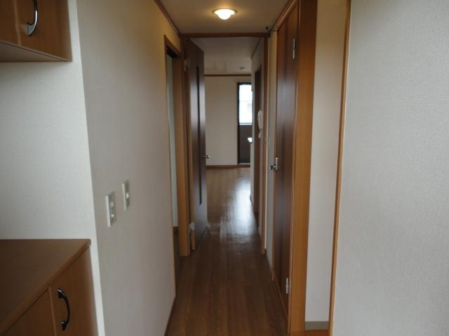 グランピアの内装|廊下