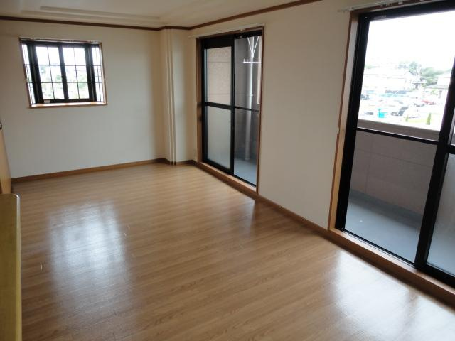 グランピアの居間・リビング|リビング