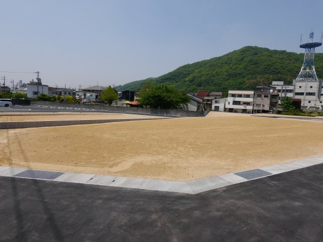 プレシャスシーズ殿川の前面道路含む現地写真