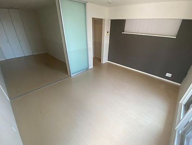 ※同物件別号室参考写真 