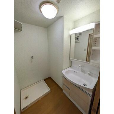 トミーマンションの独立洗面台