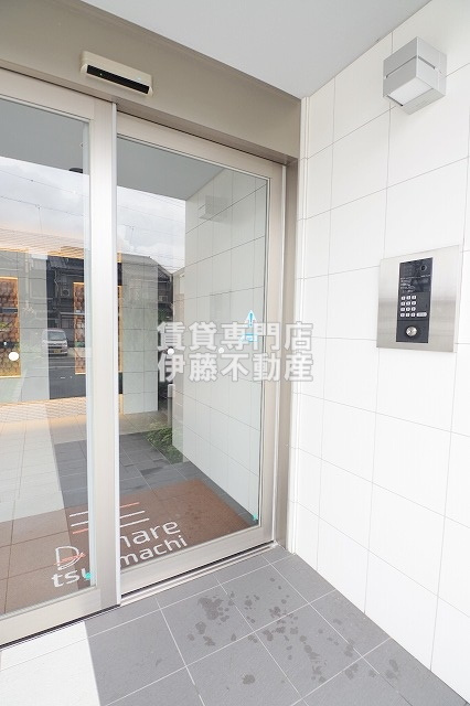 ドゥナーレ辻町のエントランス