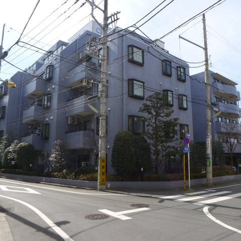 セザール用賀の外観