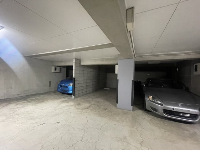 セザール用賀の駐車場