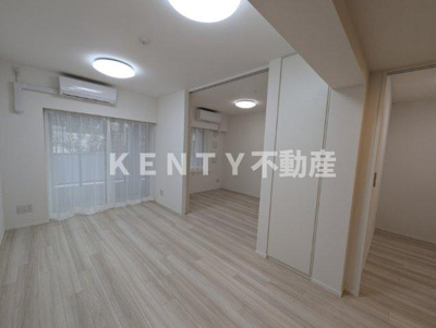 【居間・リビング】 | クレストコート池上六丁目 | ゆったりとした居間です