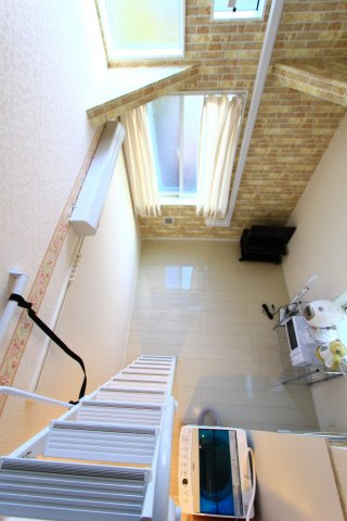 ユナイト根岸 テオドールの杜の寝室|同シリーズ物件の参考写真です。