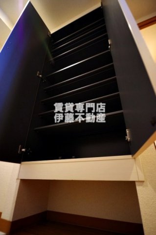 フィオーレレジデンスの収納|シューズボックス