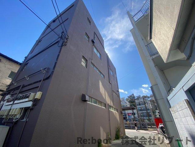 ヒロビルの外観