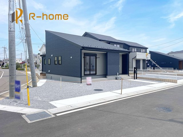 坂東市辺田第2　新築戸建て　5号棟の外観|ご予約を頂ければ、『平日』はもちろん『早朝』や『夜間』もご見学可能です♪お気軽にお申し付けください♪