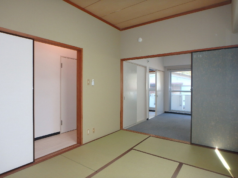 K0169R　第五中央マンションの和室