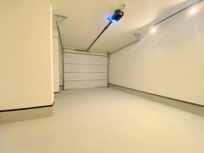 【駐車場】 | solana安芸府中 | 無料ガレージ付きです！