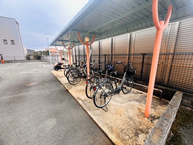 コーポHISAOのその他共用部分|駐輪場です。