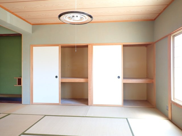 【収納】 | 黒石市緑町　中古住宅