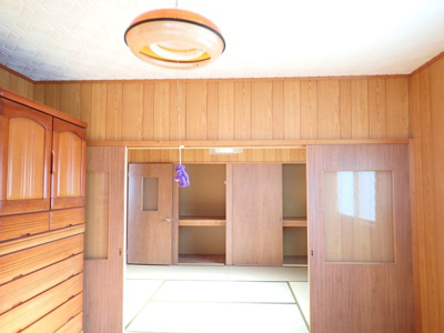【収納】 | 黒石緑町 100坪の家 | ２階和室押入