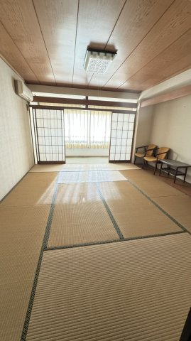 熱海売り温泉旅館の内装|過ごしやすい室内です