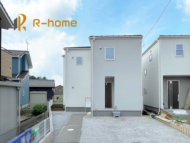 坂東市辺田第2　新築戸建て　12号棟の外観|建物完成いたしました！ご予約で『平日』や『夕方』などでもご見学可能です！