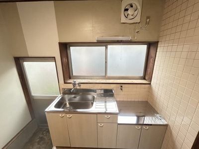 【キッチン】 | 下白川町貸家（東）