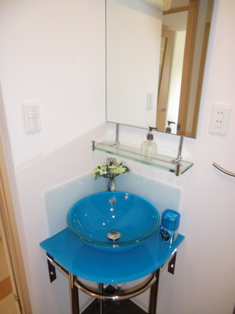 大阪市西淀川区野里２丁目の賃貸マンションの独立洗面台