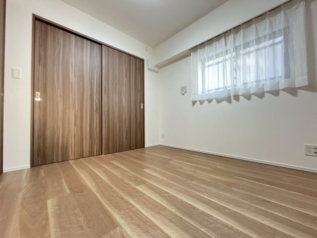 ジーベック人形町エグゼの洋室