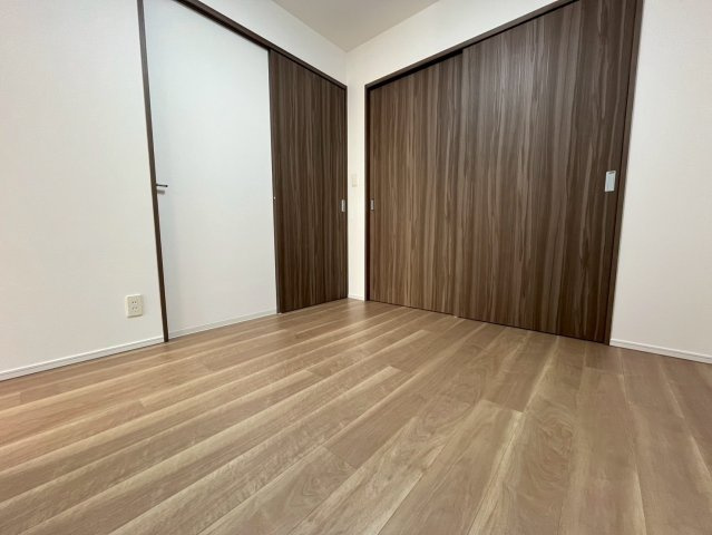 ジーベック人形町エグゼの洋室