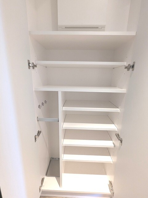 Log入谷の玄関