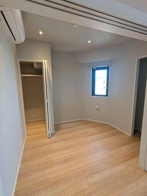 Log入谷の内装