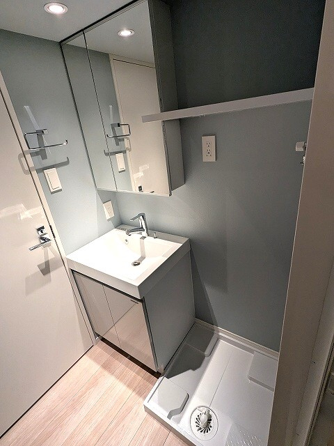 Log入谷の洗面所