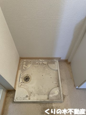 【設備】 | レ　クレ　ドール　Ａ | 室内洗濯機置き場です