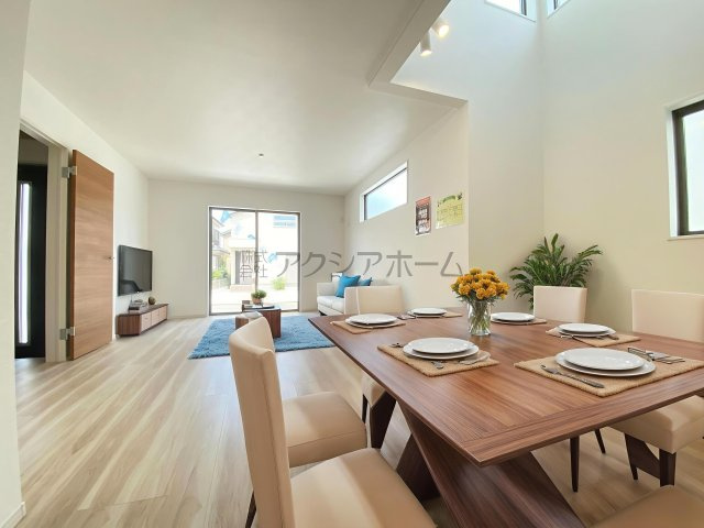 狭山市北入曽・全2棟　新築一戸建　1号棟　～LDK18.5帖～の内装|（家具はCG画像での表示になります）