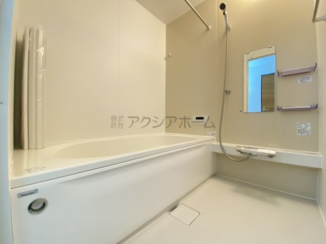 狭山市北入曽・全2棟　新築一戸建　1号棟　～LDK18.5帖～の浴室|1坪タイプのユニットバス