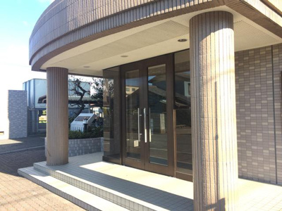 【エントランス】 | ハーベスト柿の木 | エントランス