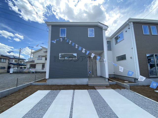 狭山市北入曽・全2棟　新築一戸建　2号棟　～大容量パントリー～