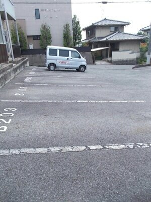【駐車場】 | シティハイツ羽原Ｂ | 車をお持ちの方に嬉しい駐車場付きの物件です