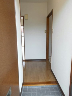 【玄関】 | シティハイツ羽原Ｂ | 明るい玄関です